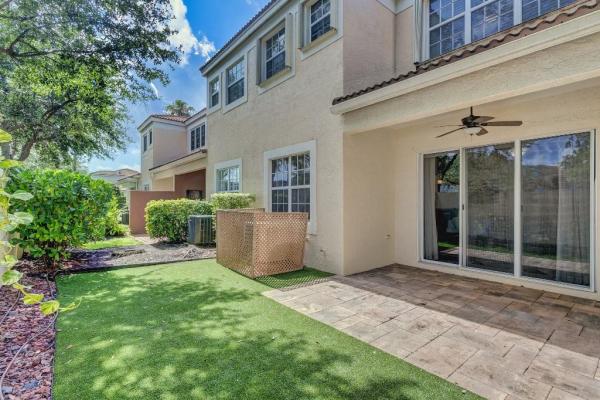 PGA Commons, 535 Commons Dr, Palm Beach Gardens, Florida 33418, image 3