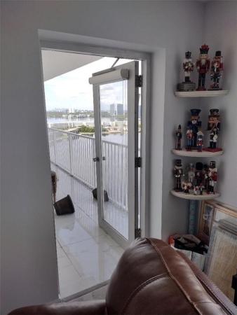 Admirals Port East, 2851 NE 183rd St #2112E, Aventura, Florida 33160, image 1