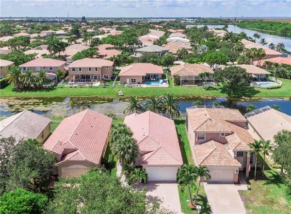 Mayfair At Wyndham Lakes, 12538 NW 53rd St, Coral Springs, Florida 33076, image 1