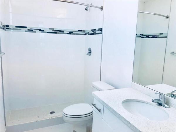 Weitzer Aventura Place, 2651 NE 212th Ter #400, Ojus, Florida 33180, image 1