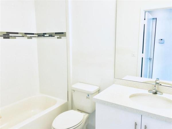 Weitzer Aventura Place, 2651 NE 212th Ter #400, Ojus, Florida 33180, image 2