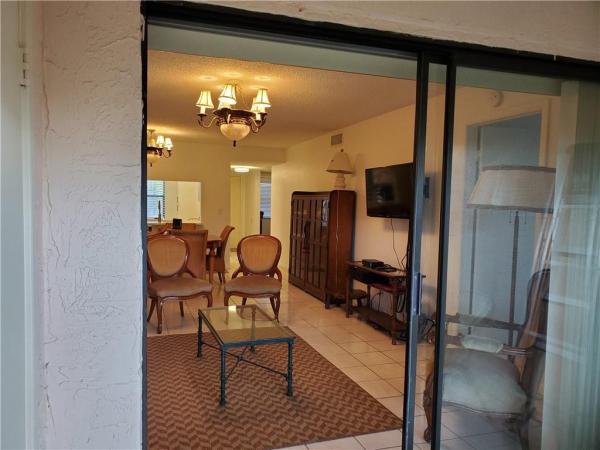 Boca Palms, 22124 Palms Way #101, Boca Raton, Florida 33433, image 2