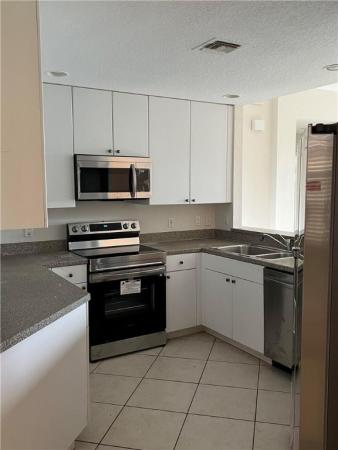 Crystal Pointe At Coral Lakes, 12462 Crystal Pointe Dr #101, Boynton Beach, Florida 33437, image 3