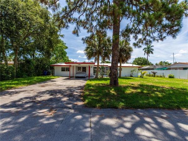 Lauderdale Isles, 2424 Gulfstream Ln, Fort Lauderdale, Florida 33312, image 1