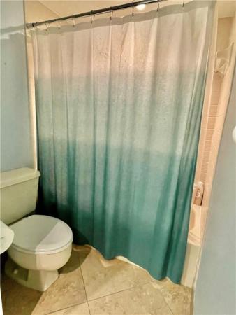 Hidden Woods Of Deer Creek, 123 Deer Creek Blvd #208, Deerfield Beach, Florida 33442, image 1