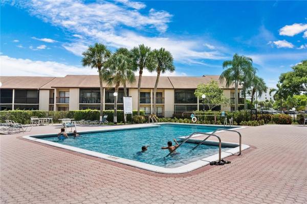 Meadowridge, 2281 SW 15th St #147, Deerfield Beach, Florida 33442, image 1