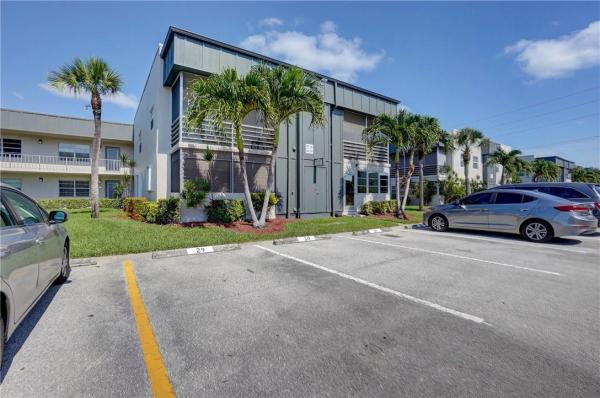 Burgundy At Kings Point, 304 Burgundy G, Delray Beach, Florida 33484, image 2
