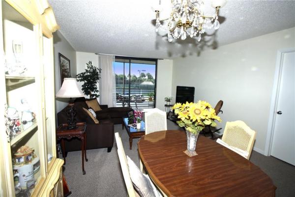 Colony Point, 1001 Colony Point Cir #206, Pembroke Pines, Florida 33026, image 1