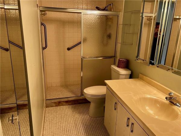 Lucaya Village, 2202 Lucaya Bnd #G2, Coconut Creek, Florida 33066, image 1