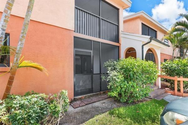 Villa Valencia, 50 SE 12th St #1220, Boca Raton, Florida 33432, image 3