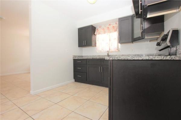 Park Manor, 1638 Avenue H W, Riviera Beach, Florida 33404, image 1