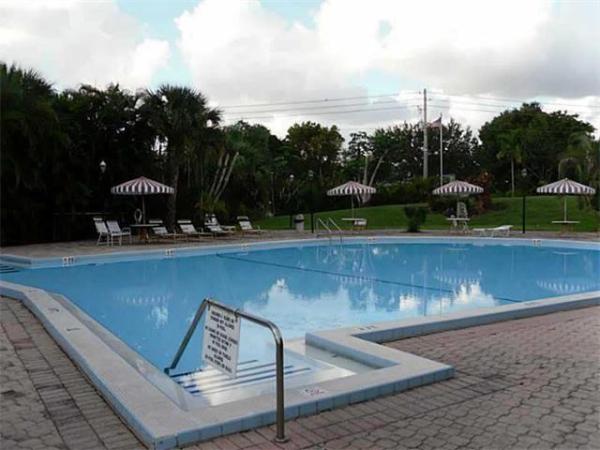 Omega, 7480 NW 17th St #107, Plantation, Florida 33313, image 2
