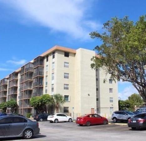 Woodside, 16851 NE 23rd Ave #212, North Miami Beach, Florida 33160, image 1