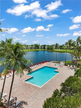 Alhambra Circle, 9545 Sevilla Ln, Davie, Florida 33324, image 1