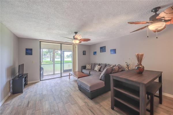 Evergreen At Las Verdes, 5310 Las Verdes Cir #110, Delray Beach, Florida 33484, image 2
