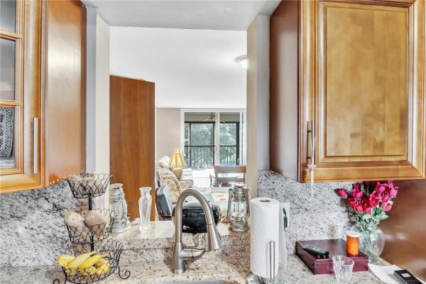 Deauville Village, 14723 Cumberland Dr #4040, Delray Beach, Florida 33446, image 2