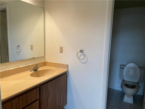 Whitehall, 3635 Whitehall Dr #303, West Palm Beach, Florida 33401, image 2
