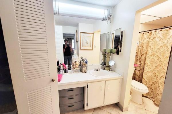 Carmel Lakes, 20760 NE 4th Ct #207, Ives Estates, Florida 33179, image 2