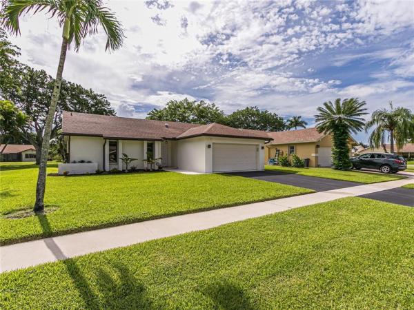 Greenbriar, 18102 Park Ter, Boca Raton, Florida 33498, image 1