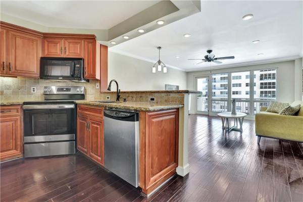 Ocean Monarch, 133 N Pompano Beach Blvd #307, Pompano Beach, Florida 33062, image 2