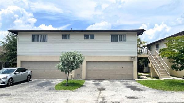 Springtree Estates, 3701 NW 84th Ave #C-6, Sunrise, Florida 33351, image 2