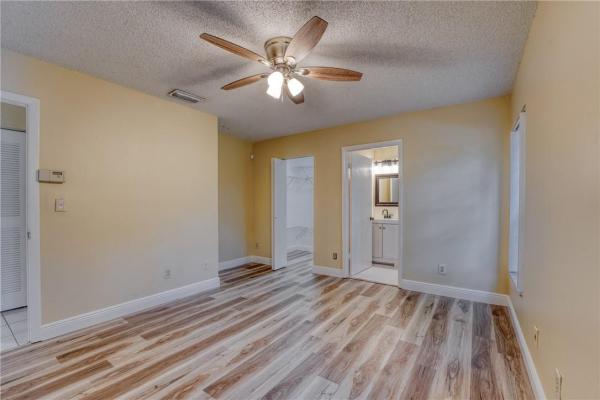 Villas At Woodland Greens, 5890 Woodland Point Dr, Tamarac, Florida 33319, image 3