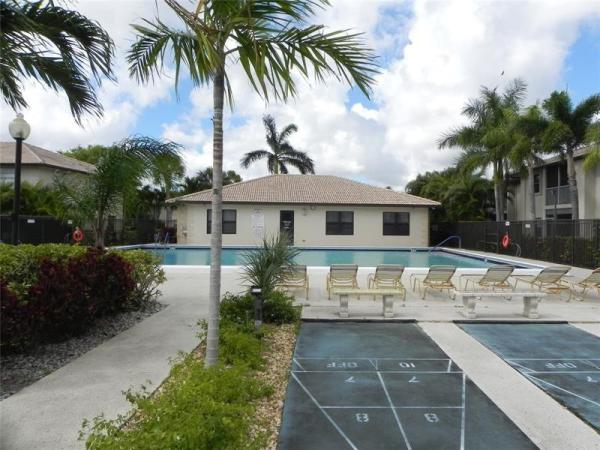 Viewpointe, 5511 Lakeside Dr #205, Margate, Florida 33063, image 1