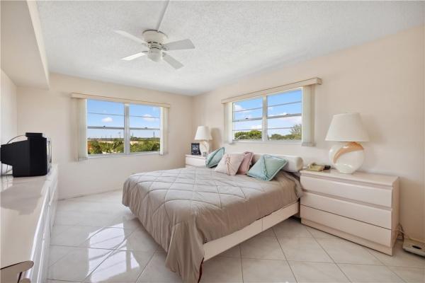Hythe At Century Village, 4054 Hythe C, Boca Raton, Florida 33434, image 2