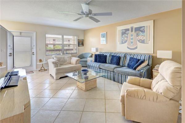 Fanshaw At Century Village, 522 Fanshaw M, Boca Raton, Florida 33434, image 3