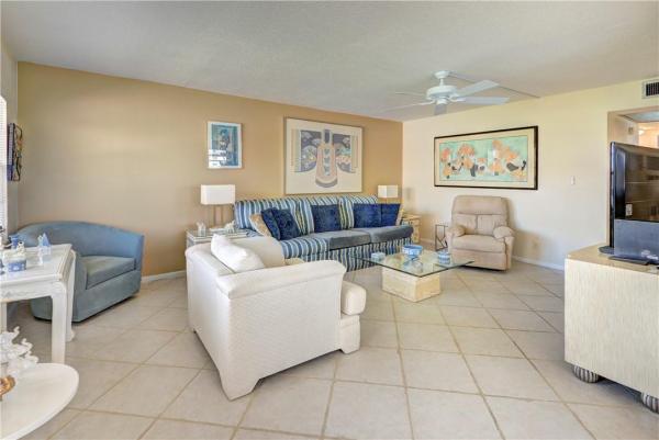 Fanshaw At Century Village, 522 Fanshaw M, Boca Raton, Florida 33434, image 2