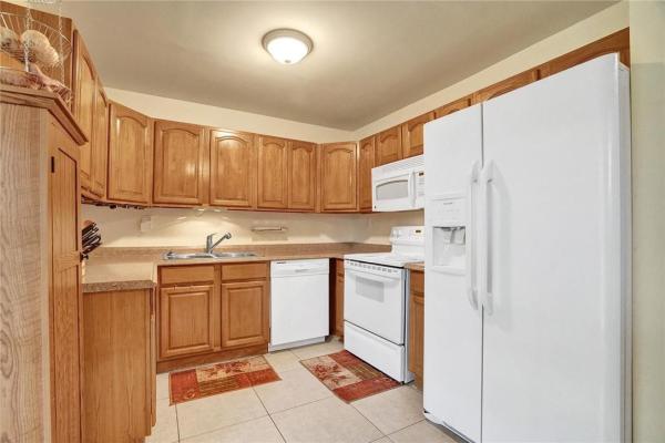 Collier Estates, 220 NE 61st St, Oakland Park, Florida 33334, image 1