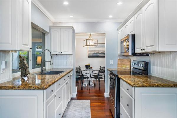 Cherry Creek Estates, 3640 NE 16th Ave, Oakland Park, Florida 33334, image 3