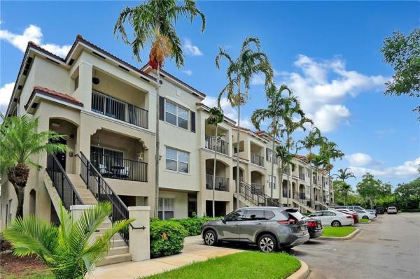 Poinciana Place, 5980 W Sample Rd. #301, Coral Springs, Florida 33067, image 1