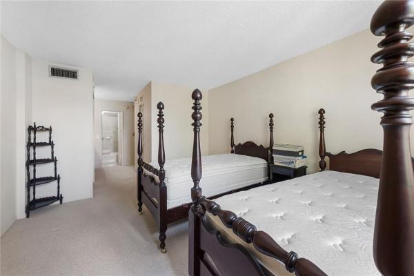 Sovereigns, 6831 SW 147th Ave #3B, Kendale Lakes, Florida 33193, image 1