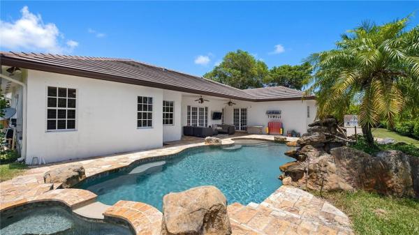 Whispering Pines Estates, 8460 SW 184th St, Cutler Bay, Florida 33157, image 2