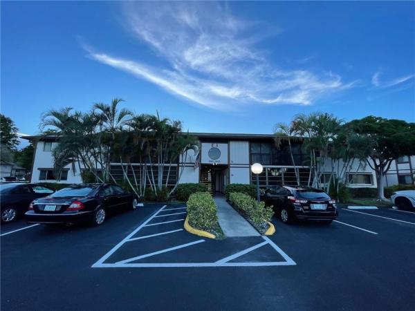 Belfort, 9897 N Belfort Cir #209, Tamarac, Florida 33321, image 1