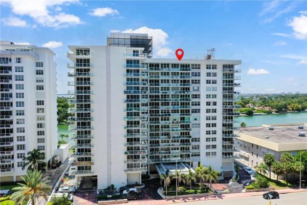 Royal Embassy, 5750 Collins Ave #4H, Miami Beach, Florida 33140, image 3