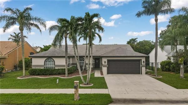 Nob Hill Palms, 1507 SW 98th Ln, Davie, Florida 33324, image 1