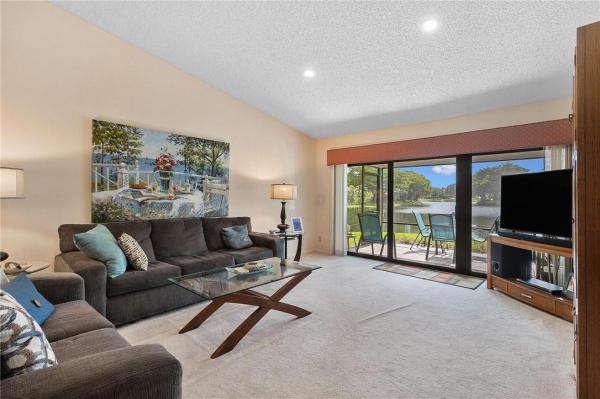 The Townhomes Of Deer Creek, 657 Deer Creek North Shore Dr, Deerfield Beach, Florida 33442, image 2