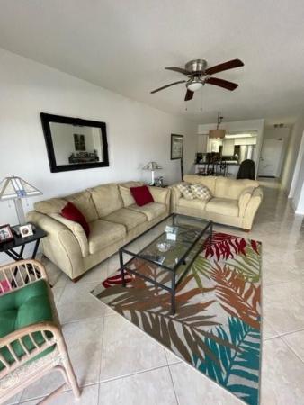 Barclay Square, 2841 NE 33rd Ct #301, Fort Lauderdale, Florida 33306, image 3