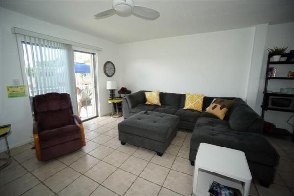 Sunshine Villa, 223 S Federal Hwy #79, Dania Beach, Florida 33004, image 2