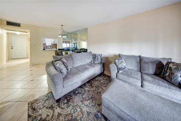 Isle Of Boca Dunes, 9370 SW 8th St #408, Boca Raton, Florida 33428, image 3