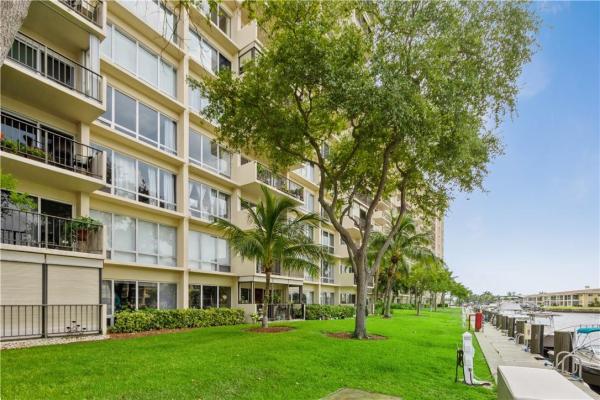 Waterford Point, 801 S Federal Hwy #207, Pompano Beach, Florida 33062, image 1