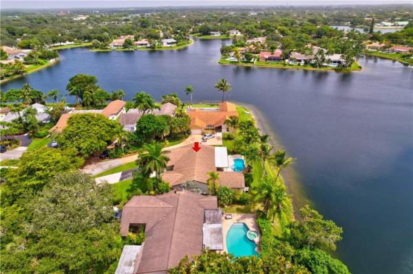 Harbor Point, 3305 E Island Rd, Cooper City, Florida 33026, image 3