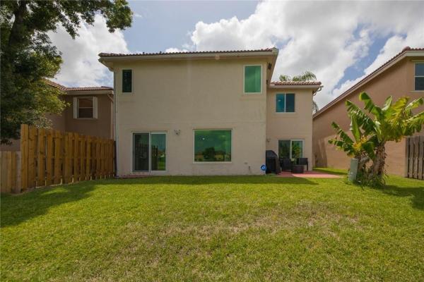 Meadow Lakes At Hillsboro Country Club, 10317 Breezeway Pl, Boca Raton, Florida 33428, image 1