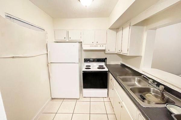 Royal Point, 3610 NW 21st St #212, Lauderdale Lakes, Florida 33311, image 3