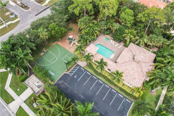 Talavera, 3381 Lago De Talavera, Lake Worth, Florida 33467, image 1