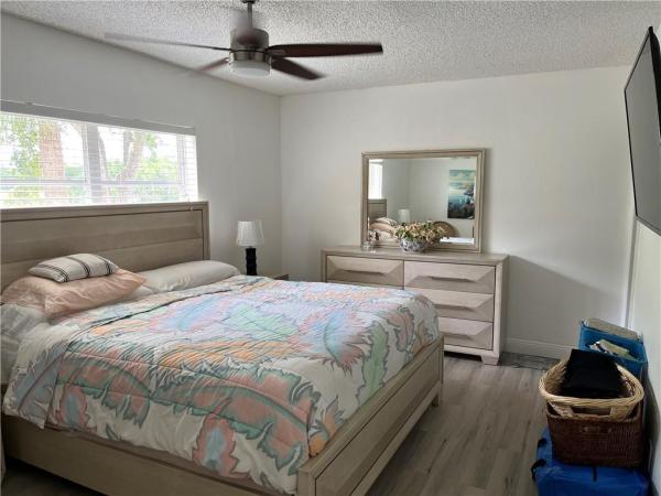 Oriole Gardens 3, 461 NW 76th Ave #202, Margate, Florida 33063, image 1