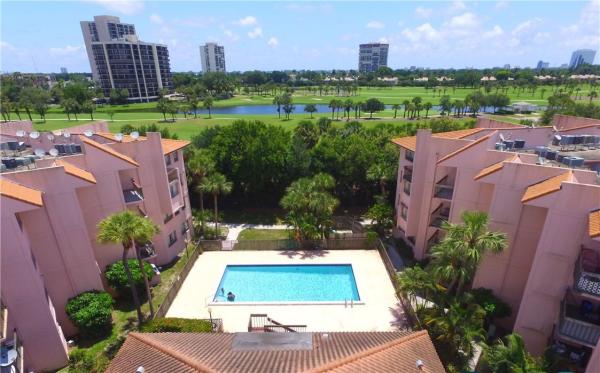 Presidential Golfview, 2050 N Congress Ave #207, West Palm Beach, Florida 33401, image 3