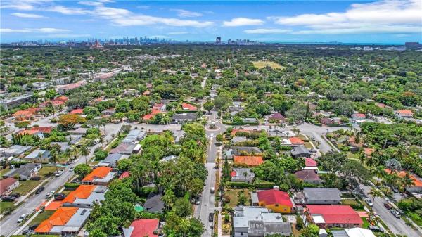 Bird Road Estates, 6338 SW 42nd Ter, South Miami, Florida 33155, image 2